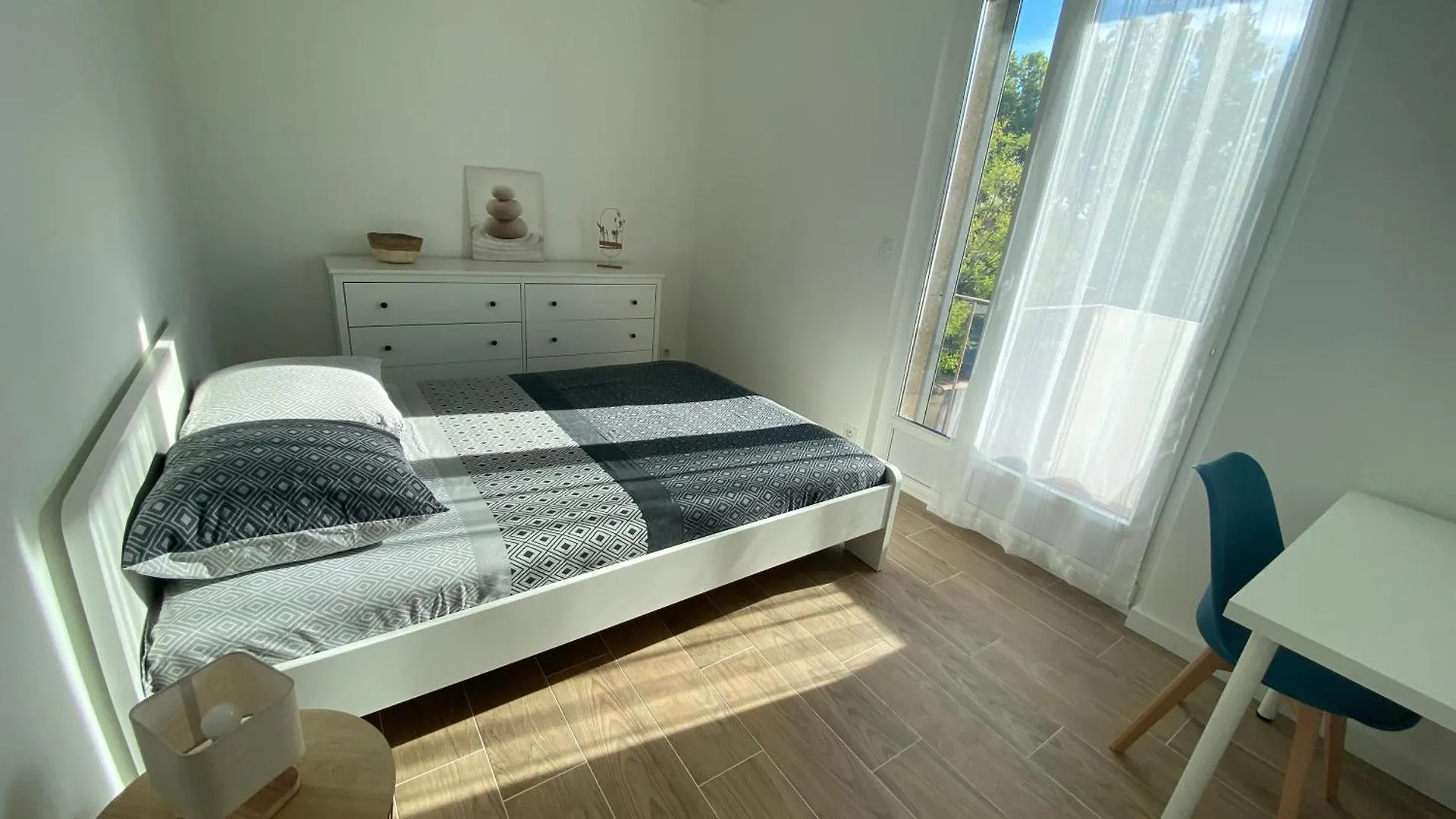 Verdi 2 - Appartement Lumineux - Centre Aix-en-Provence